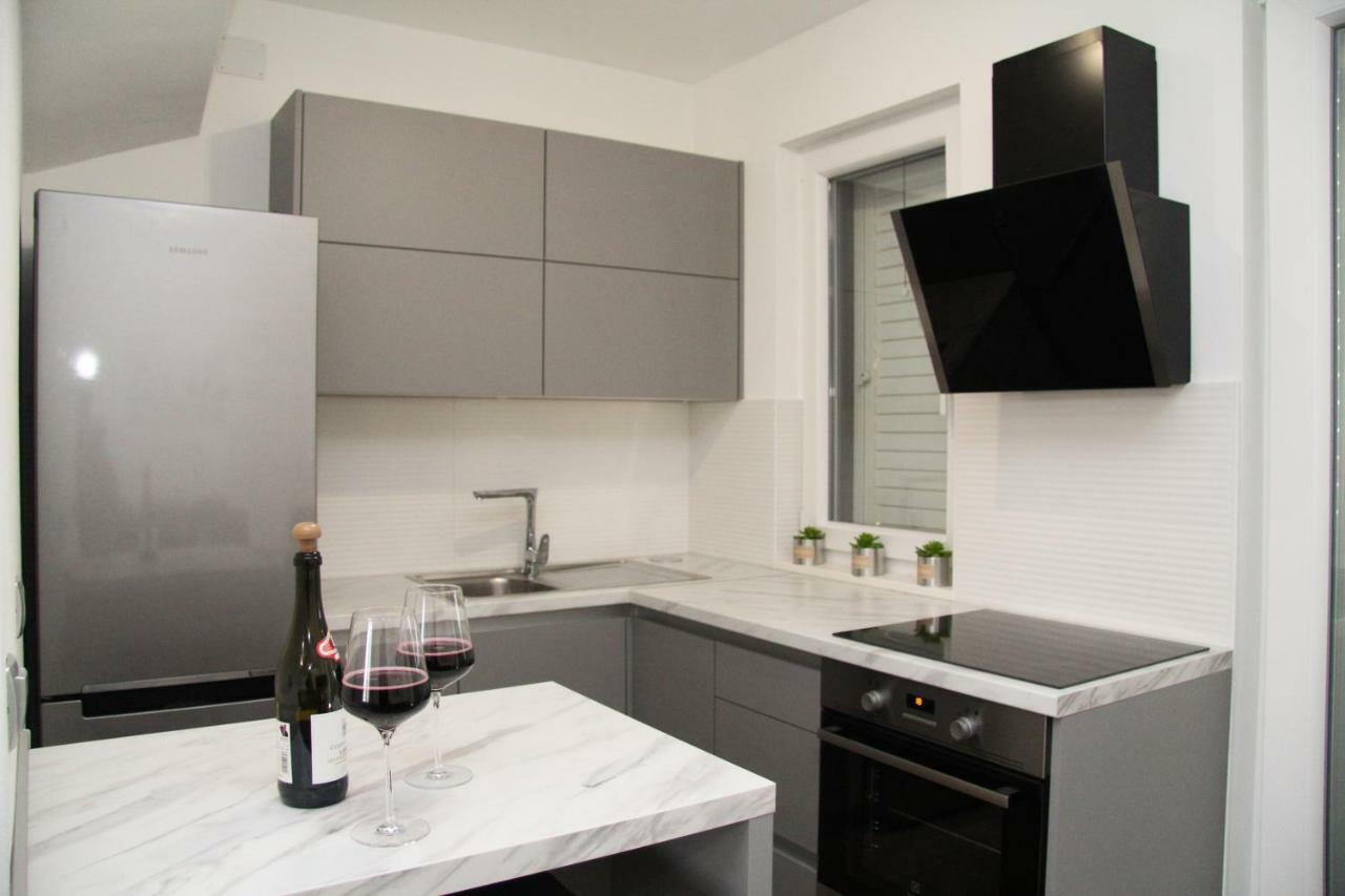 Apartman Ivana بيوغْغاد نا موغو المظهر الخارجي الصورة